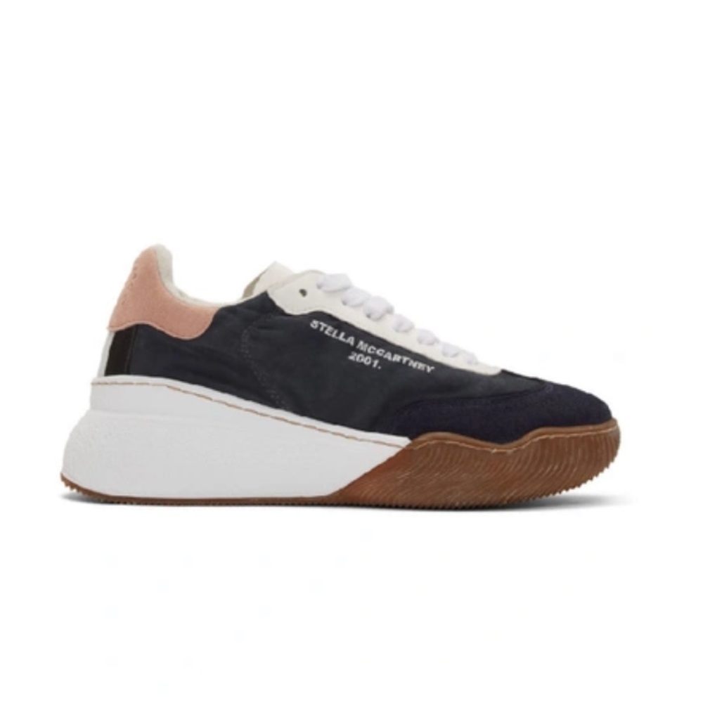Stella McCartney, Loop Lace Up Sneakers, Size 41, great condition.